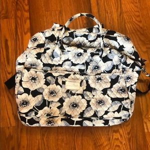 Vera Bradley weekender travel bag; Anemone